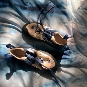 Skyhawk — Rock Climbing Shoes